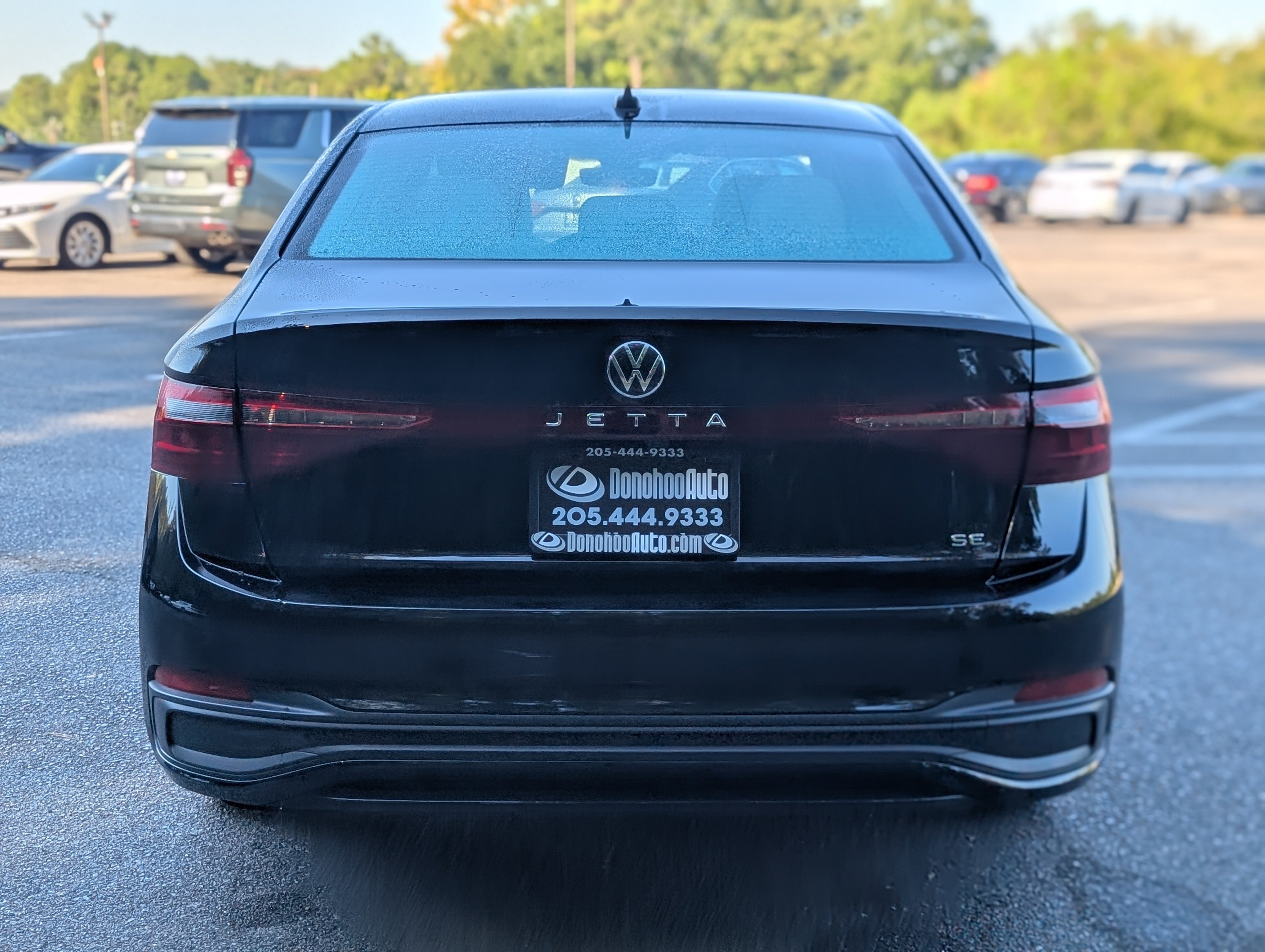 Used 2026 Volkswagen Jetta SE w/ Black Wheel Package FWD image 8