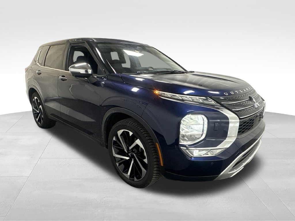 Used 2022 Mitsubishi Outlander SE AWD/4WD image 4