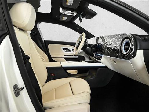 New 2026 Mercedes-Benz CLA 250+ image 23