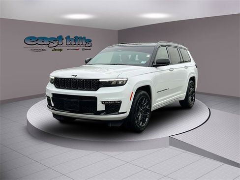 Certified 2024 Jeep Grand Cherokee L Summit image 3