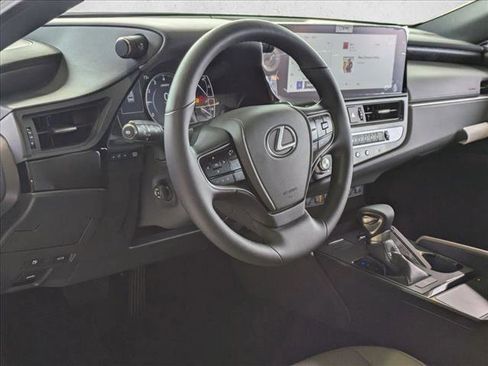 New 2025 Lexus ES 350 w/ Premium Package image 3