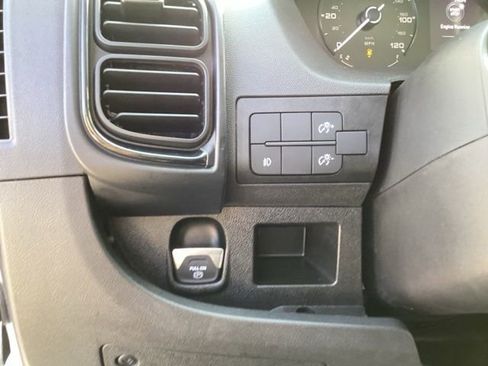 New 2026 RAM ProMaster 1500 w/ Convenience Group image 23