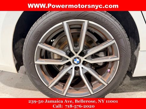 Used 2019 BMW 330i xDrive Sedan w/ Convenience Package image 17