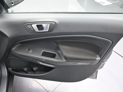 Used 2019 Ford EcoSport SE FWD image 31