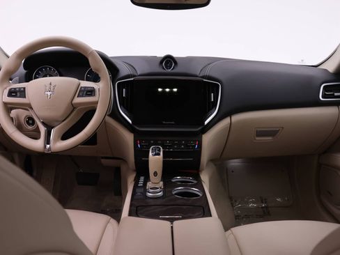 Used 2022 Maserati Ghibli Modena Q4 image 8