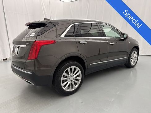 Used 2019 Cadillac XT5 Platinum AWD/4WD image 16