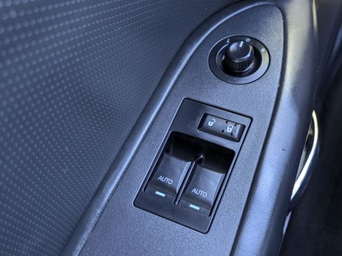 Used 2013 Dodge Challenger R/T Plus image 20