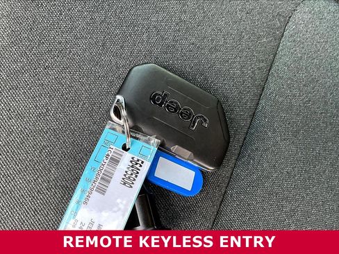 Used 2024 Jeep Wrangler Sport image 34