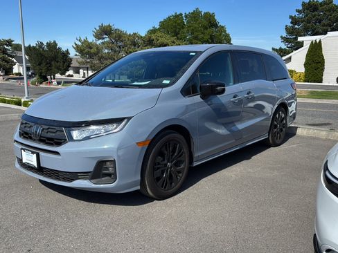 Certified 2025 Honda Odyssey Sport-L image 1