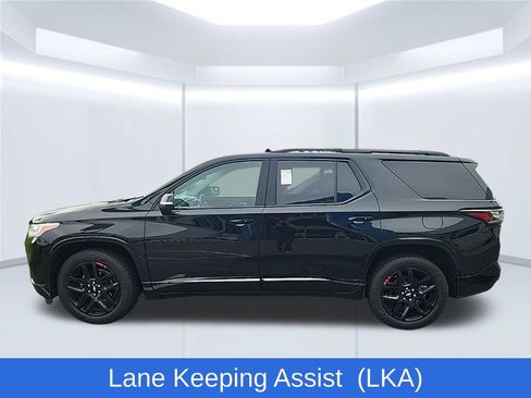 Used 2021 Chevrolet Traverse Premier w/ Redline Edition AWD/4WD image 6
