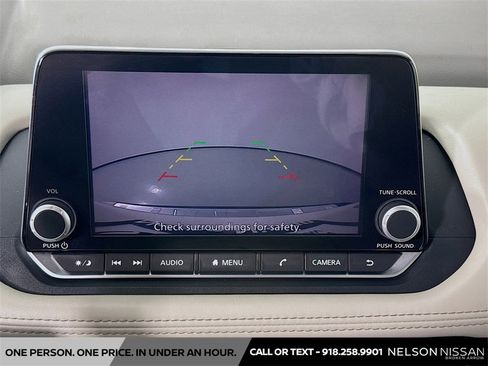 Used 2022 Nissan Rogue SV image 13