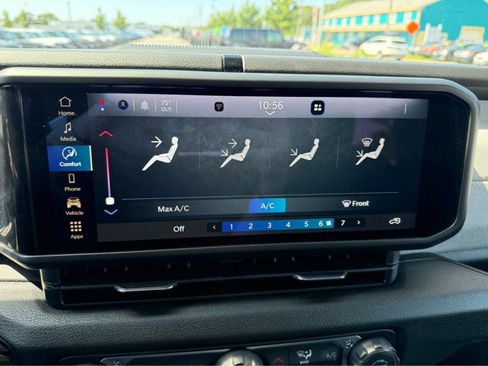 Used 2026 Jeep Wrangler Sport AWD/4WD image 21