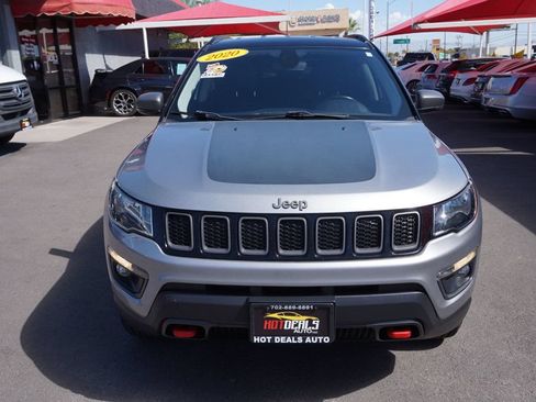 Used 2020 Jeep Compass Trailhawk AWD/4WD image 11