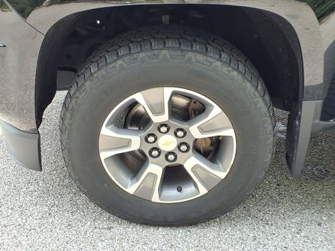 Used 2016 Chevrolet Colorado Z71 AWD/4WD image 29