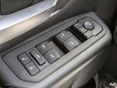 New 2026 RAM 1500 Big Horn AWD/4WD image 24