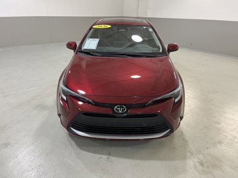 Used 2026 Toyota Corolla XLE image 3