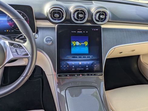 Used 2022 Mercedes-Benz C 300 C 300 image 22