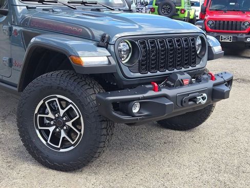 New 2026 Jeep Gladiator Rubicon AWD/4WD image 2