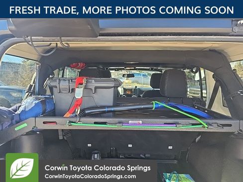 Used 2016 Jeep Wrangler Unlimited Rubicon w/ Connectivity Group image 12