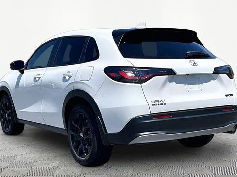 Used 2025 Honda HR-V Sport image 5