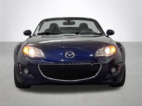 Used 2012 MAZDA MX-5 Miata Touring w/ Suspension Pkg RWD image 4