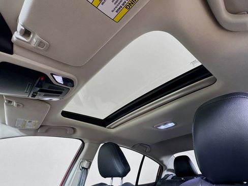 Certified 2025 Subaru Legacy Limited image 17