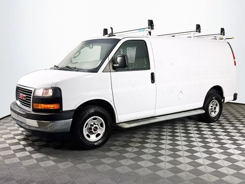 Used 2020 GMC Savana 2500 Work Van w/ Driver Convenience Package image 4
