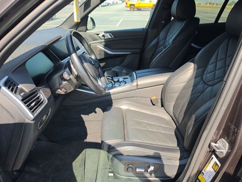 Used 2023 BMW X5 xDrive40i image 8