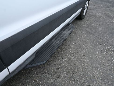 Used 2023 Ford Transit 350 XLT image 16