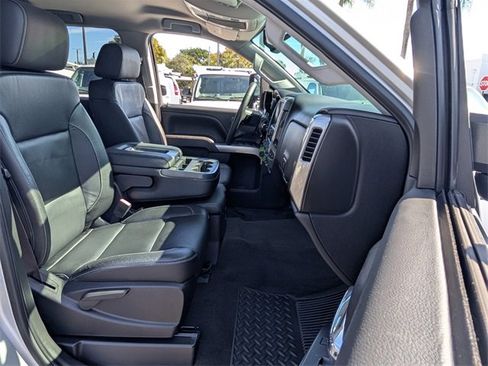 Used 2017 Chevrolet Silverado 2500 LT w/ LT Convenience Package image 19