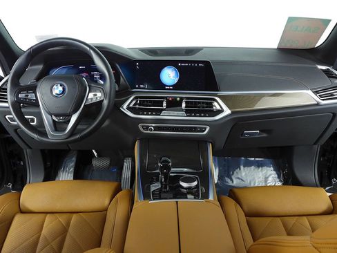 Certified 2023 BMW X5 xDrive45e w/ Climate Comfort Package image 25