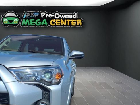 Used 2023 Toyota 4Runner SR5 Premium image 28