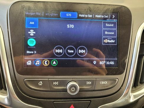 Used 2019 Chevrolet Equinox Premier AWD/4WD image 25