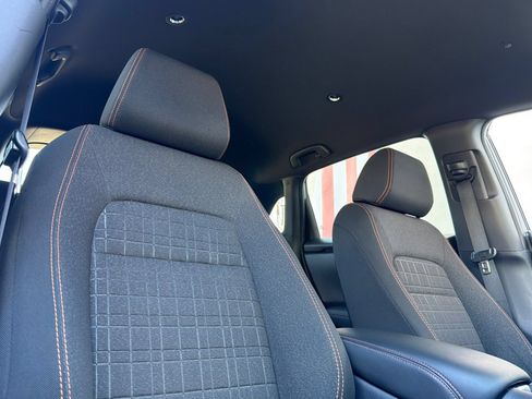 Certified 2025 Honda HR-V Sport image 17