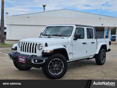 Used 2023 Jeep Gladiator Overland