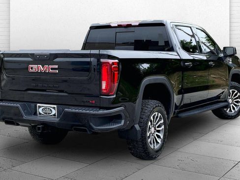 Used 2023 GMC Sierra 1500 AT4 w/ AT4 Premium Package AWD/4WD image 14