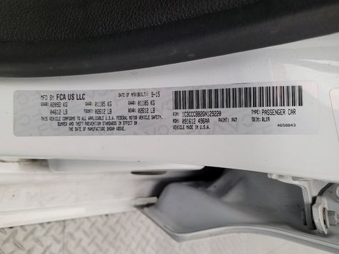 Used 2016 Chrysler 200 S image 33