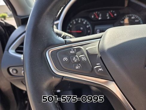 Used 2024 Chevrolet Malibu RS FWD image 23