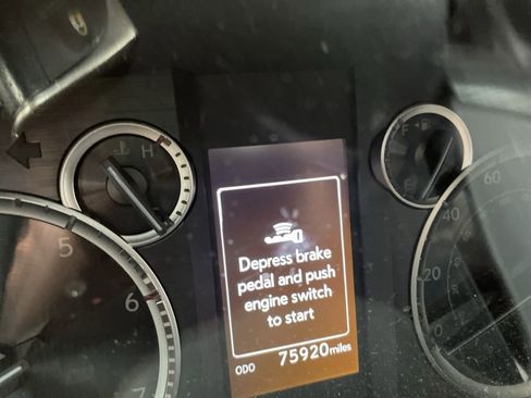 Used 2020 Lexus GX 460 Premium w/ Premium Package AWD/4WD image 4