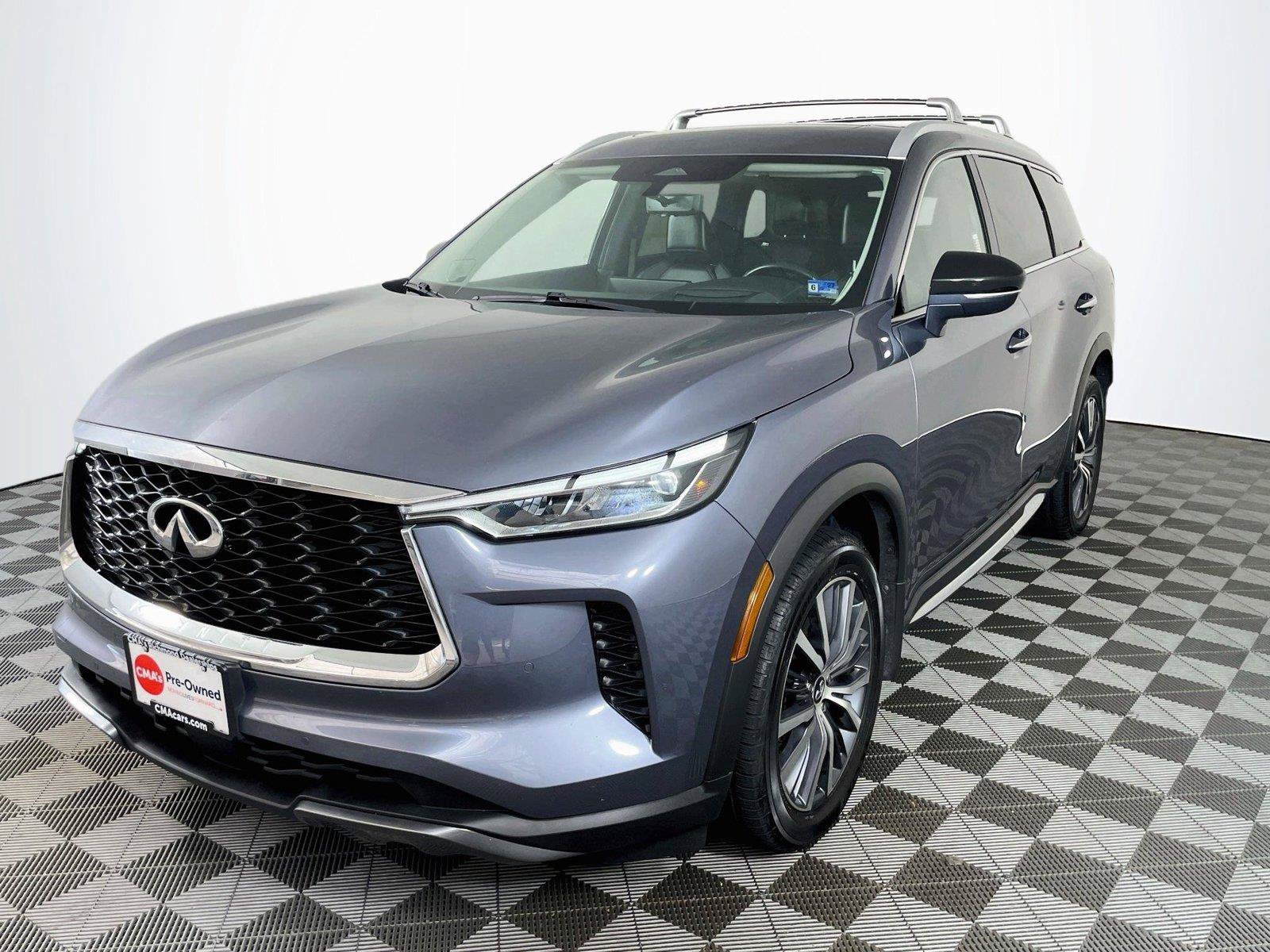 Used 2023 INFINITI QX60 Sensory w/ Vision Package AWD/4WD image 3
