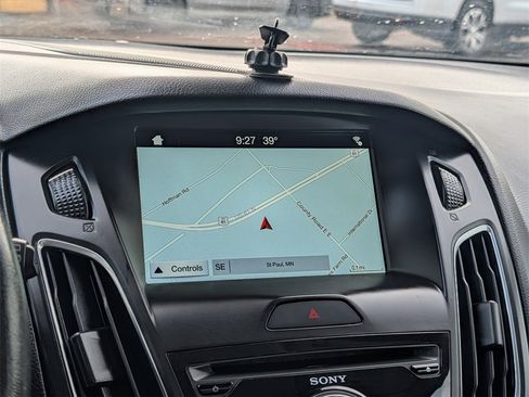 Certified 2017 Ford Focus Titanium w/ Titanium Technology Package image 20