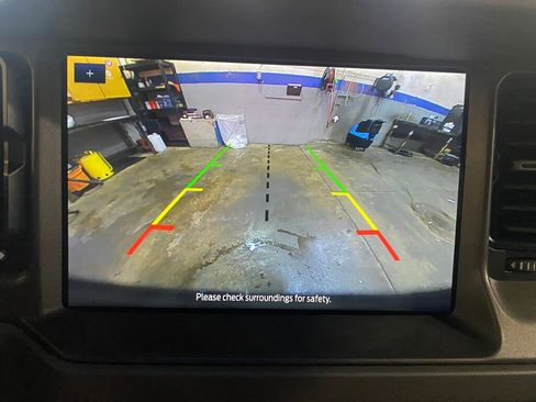 Used 2024 Ford Bronco Big Bend image 12