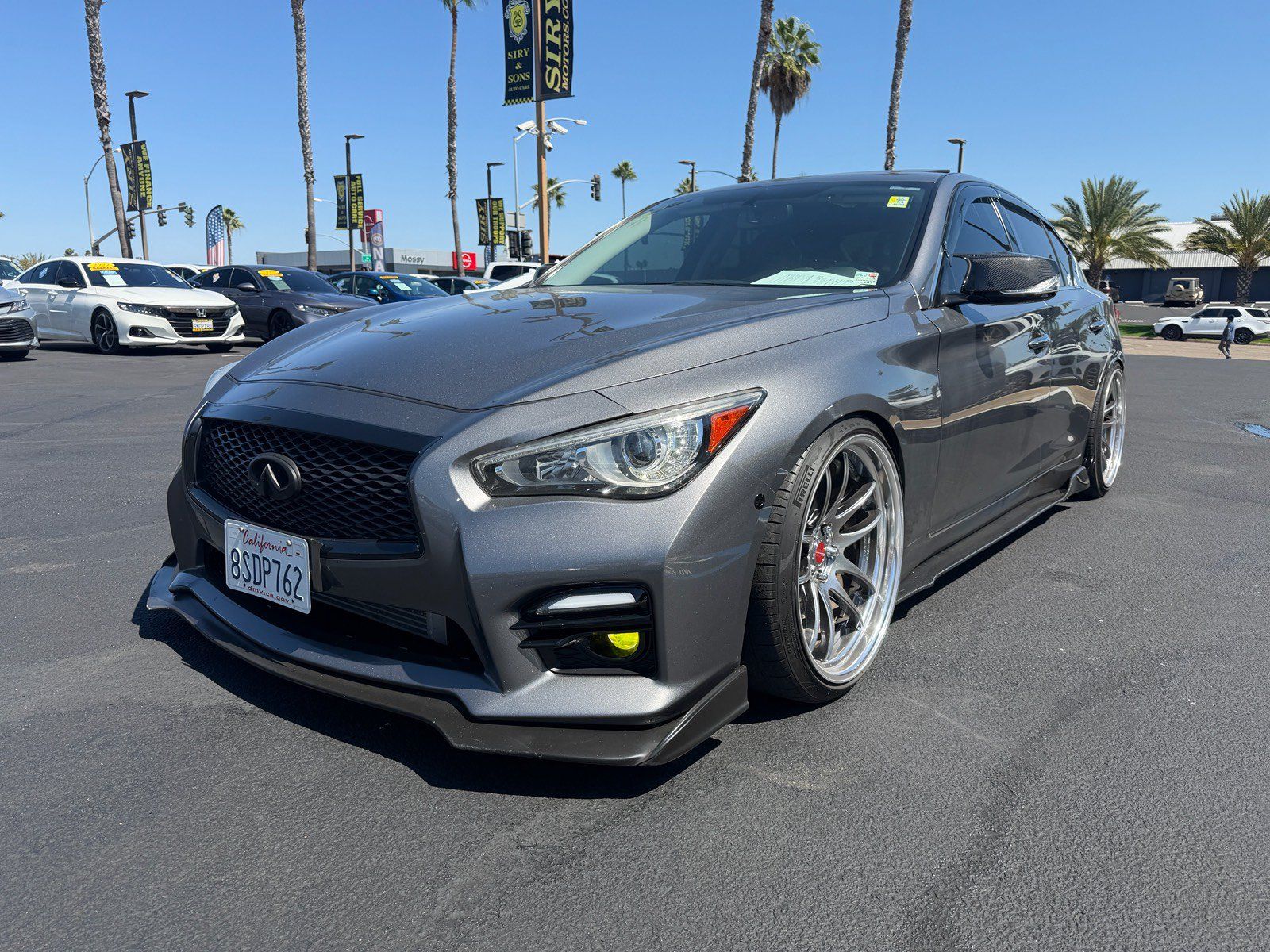 Used 2016 INFINITI Q50 Sport RWD image 3