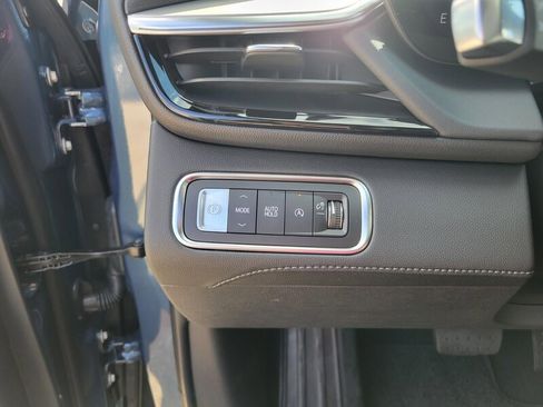 New 2026 Buick Enclave Avenir w/ Super Cruise Package image 21