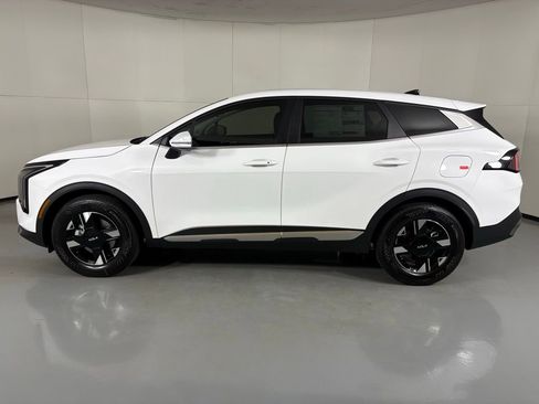 New 2026 Kia Sportage LX image 5