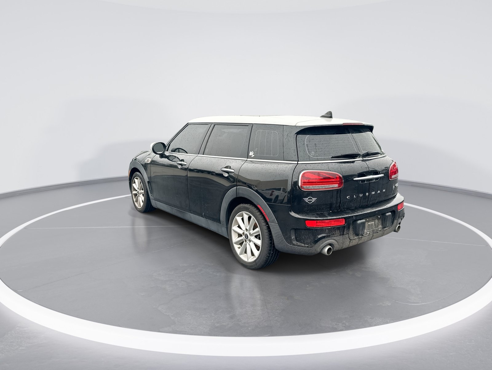 Used 2020 MINI Cooper Clubman S w/ Premium Package FWD image 7