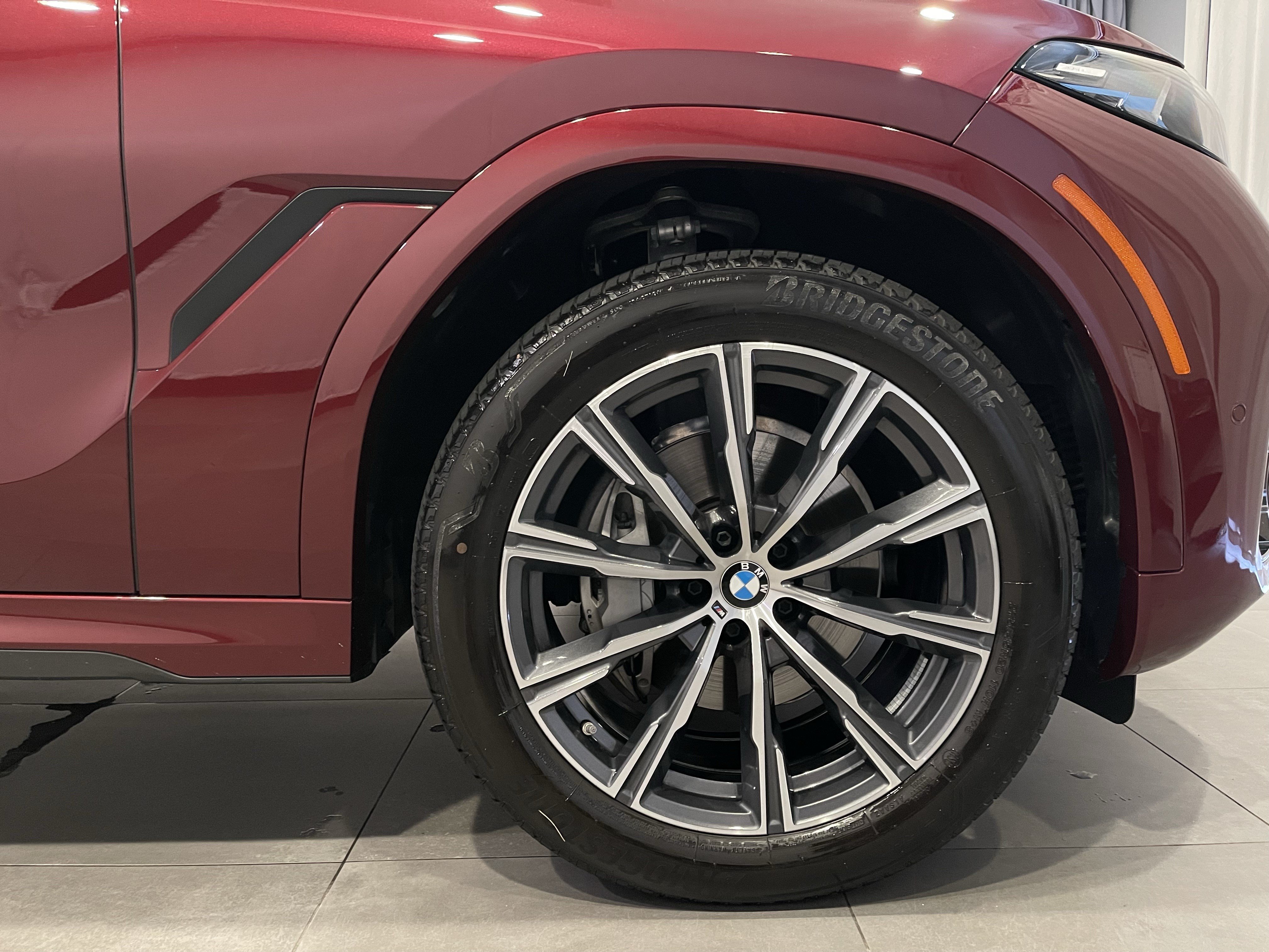 Used 2027 BMW X6 xDrive40i AWD/4WD image 10