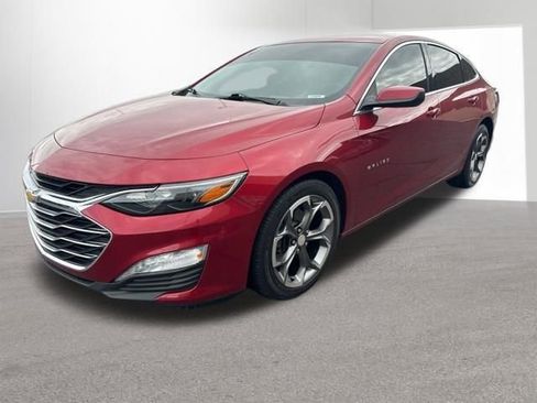 Used 2022 Chevrolet Malibu LT image 1