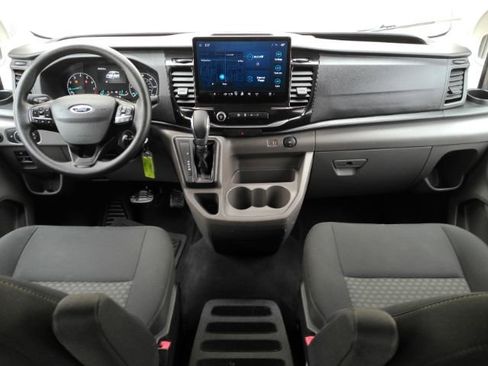 Used 2023 Ford Transit 350 XLT image 18