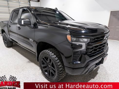 Used 2025 Chevrolet Silverado 1500 RST AWD/4WD image 6